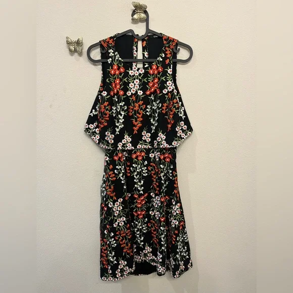 Gianni Bini Black and Red Embroidered Floral Midi Dress Open Back Size 6 - Picture 1 of 10